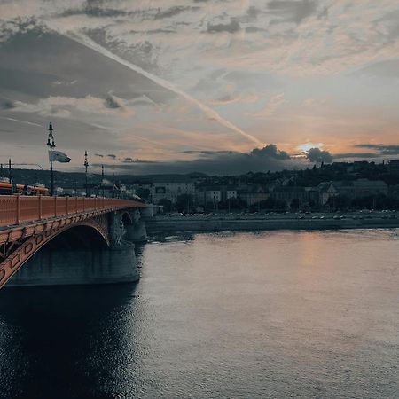 E41 - Trendy Boutique Apartments - Prime Spot By Bqa Budapest Luaran gambar