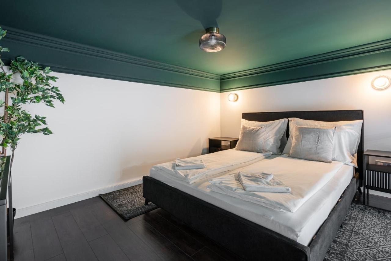 E41 - Trendy Boutique Apartments - Prime Spot By Bqa Budapest Luaran gambar