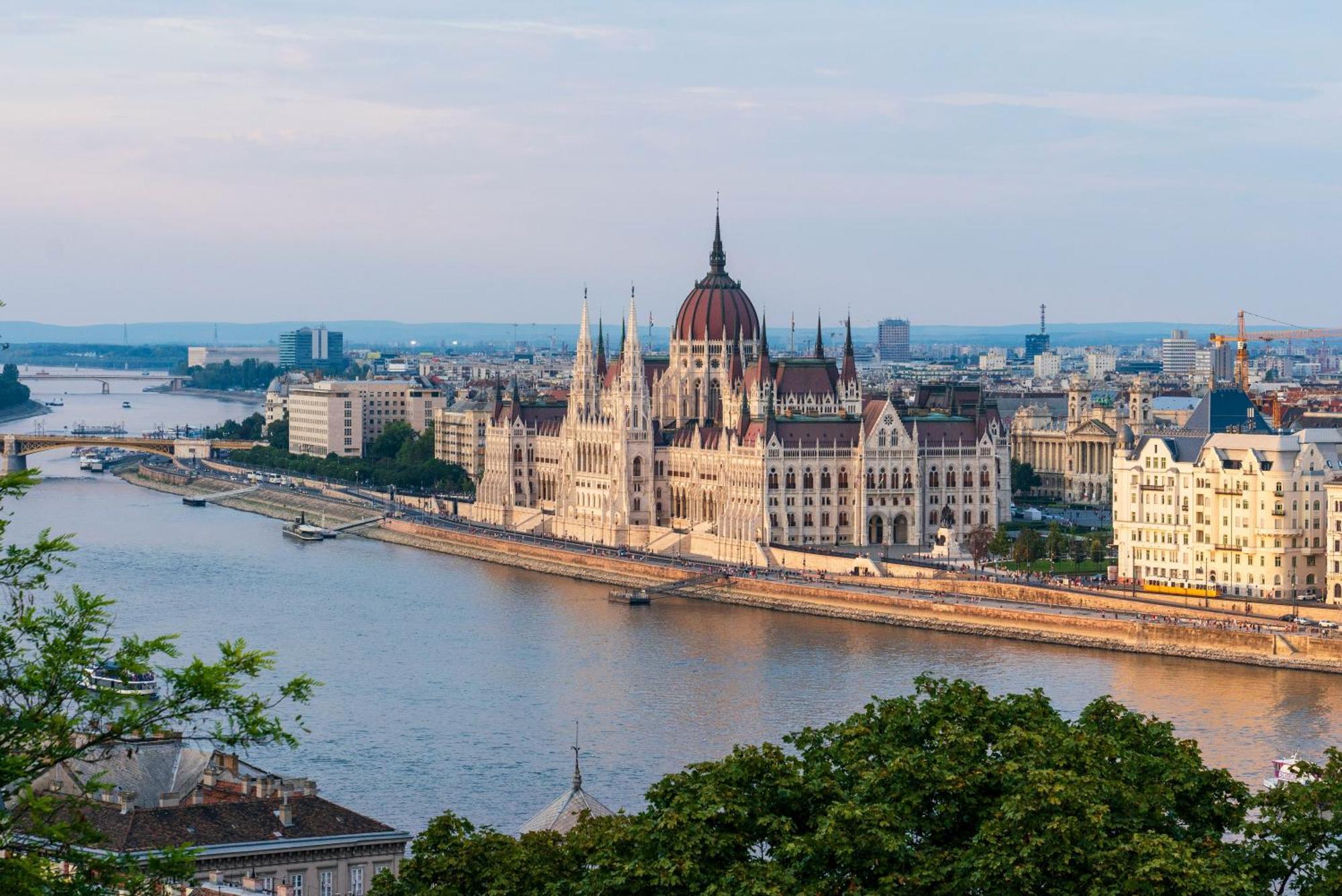 E41 - Trendy Boutique Apartments - Prime Spot By Bqa Budapest Luaran gambar
