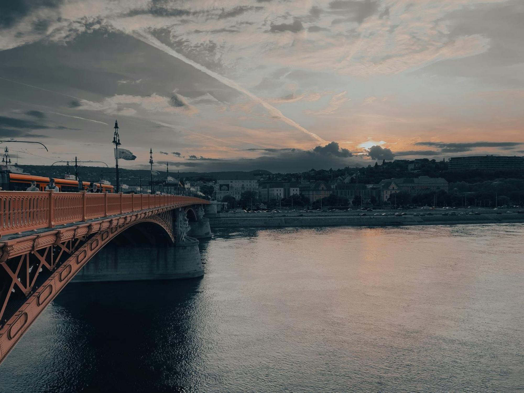 E41 - Trendy Boutique Apartments - Prime Spot By Bqa Budapest Luaran gambar